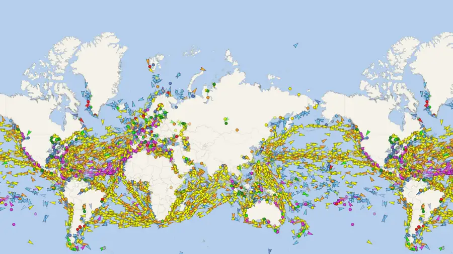 El 'enjambre' de barcos alrededor del mundo.