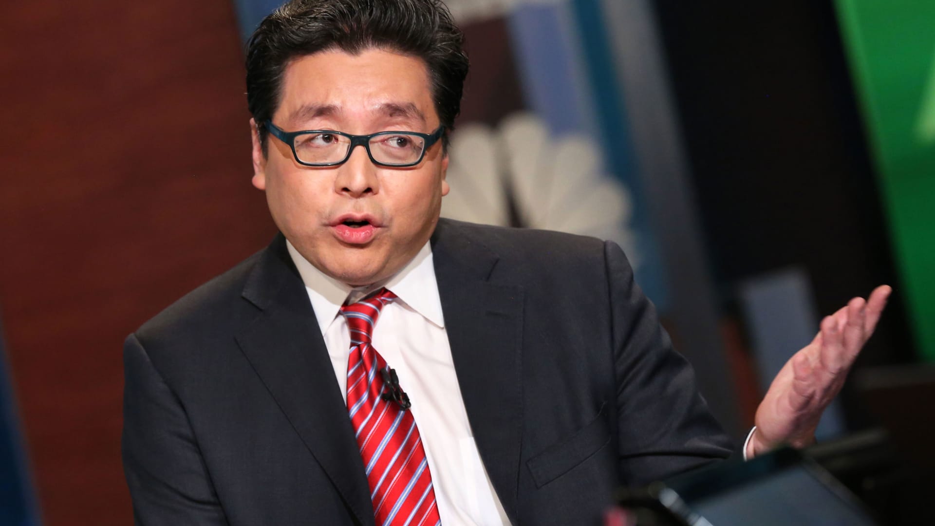 Tom Lee ajusta pronósticos sobre Bitcoin