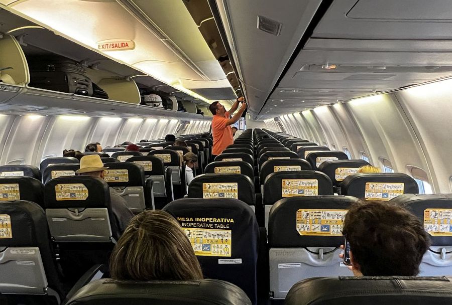 Flybondi connectivity