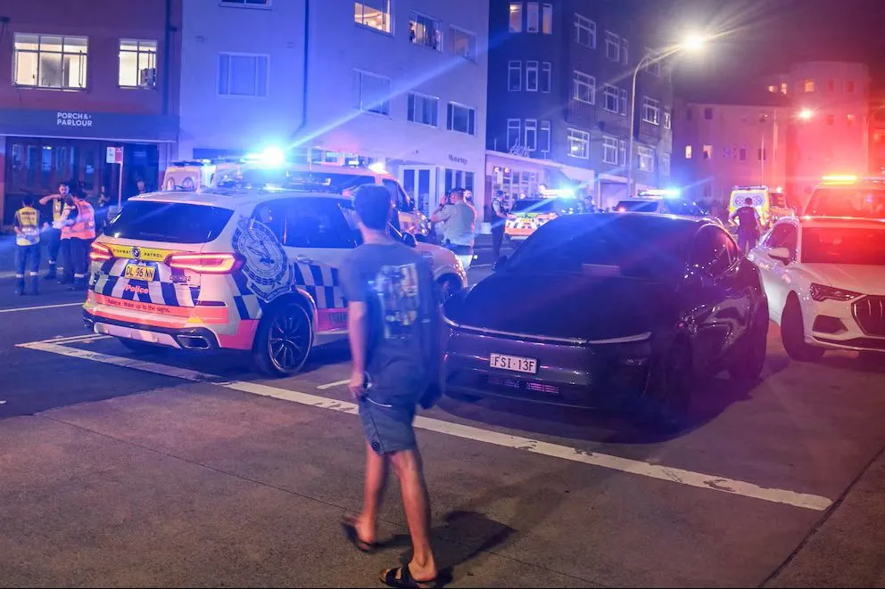 Acordonamiento del área