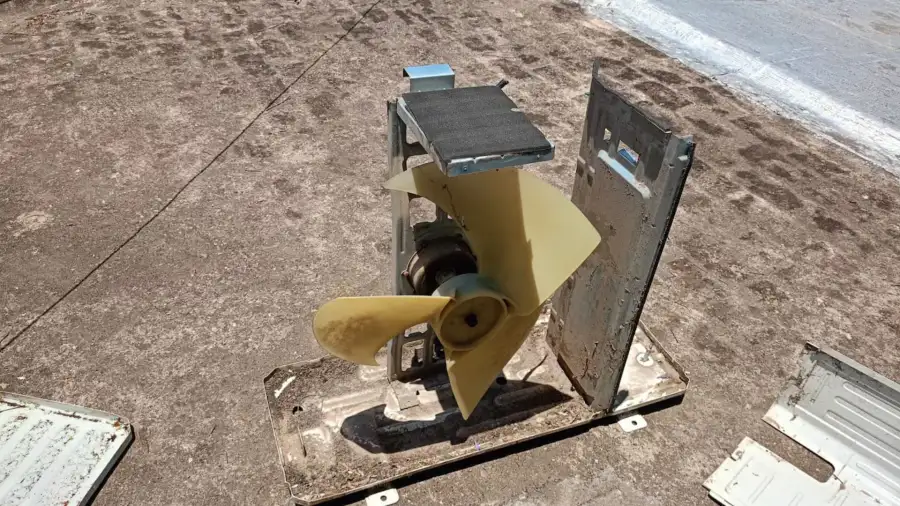 Robo de aires acondicionados